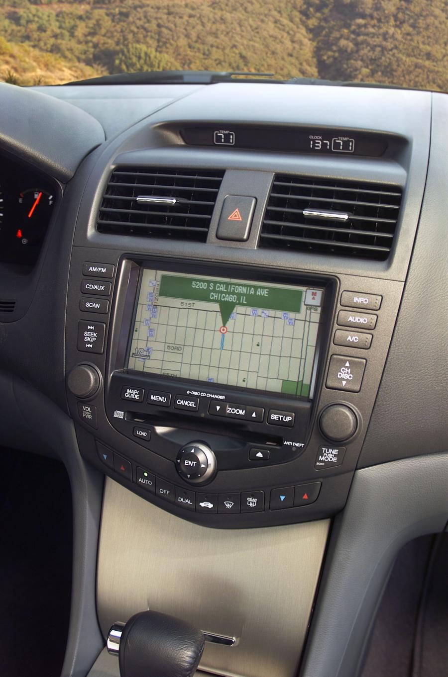  Honda Accord 2003 года  (US) (фото 6 из 43)
